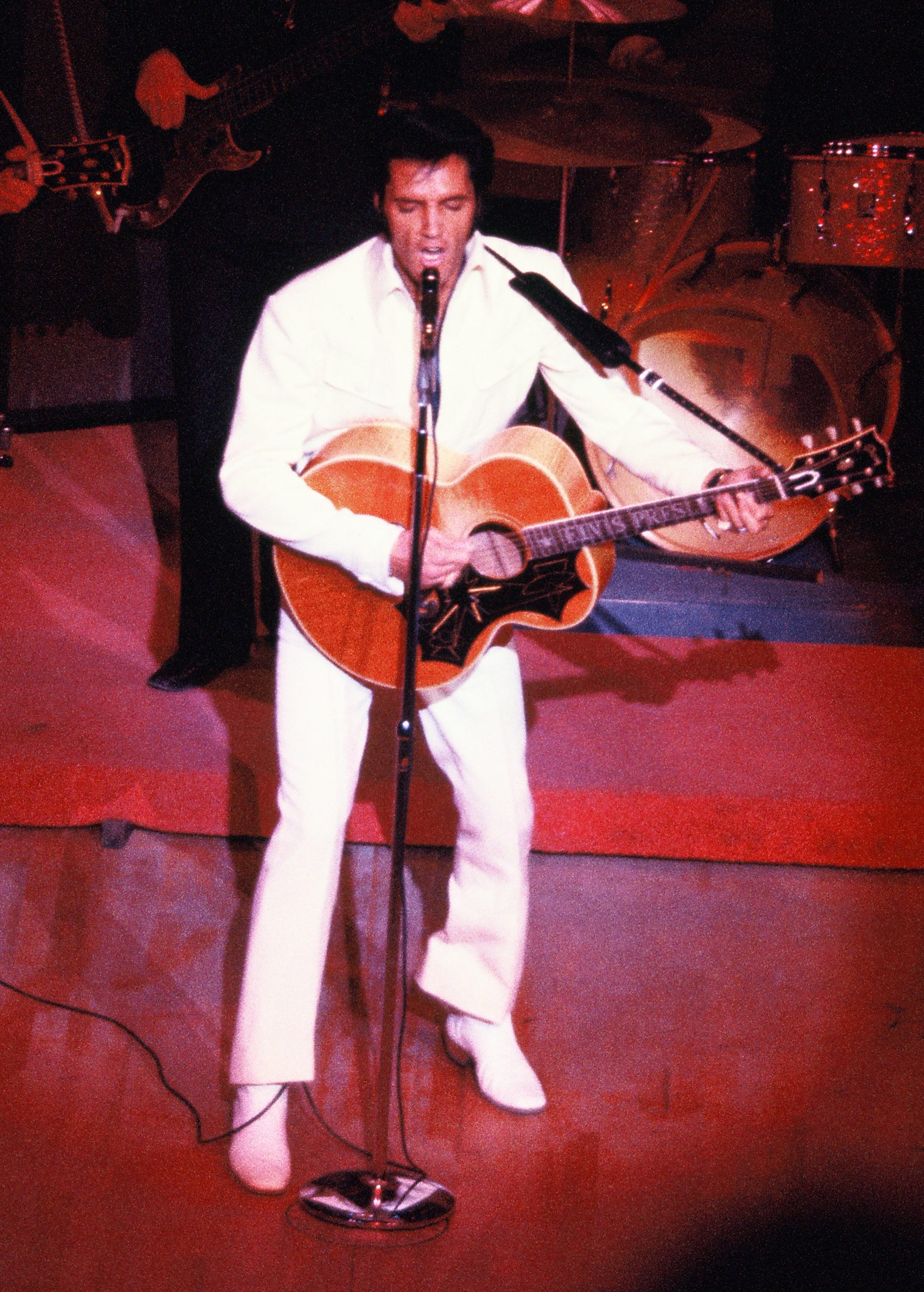 Flashback: Elvis Presley's 'Hawaii' Concert Was His Last Great Moment